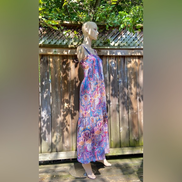 Psychedelic Boho Maxi Dress - Picture 4 of 11